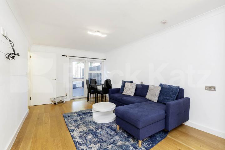 			1 Bedroom, 1 bath, 1 reception Flat			 Mackenzie Road, Caledonian Road